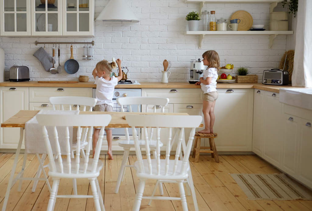 Просторные кухни